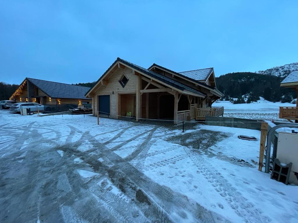 Appartement Lumineux Neuf Dans Bas De Chalet Le Douglas La Joue du Loup Ngoại thất bức ảnh